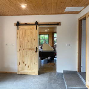 Middle Bar Barn Door